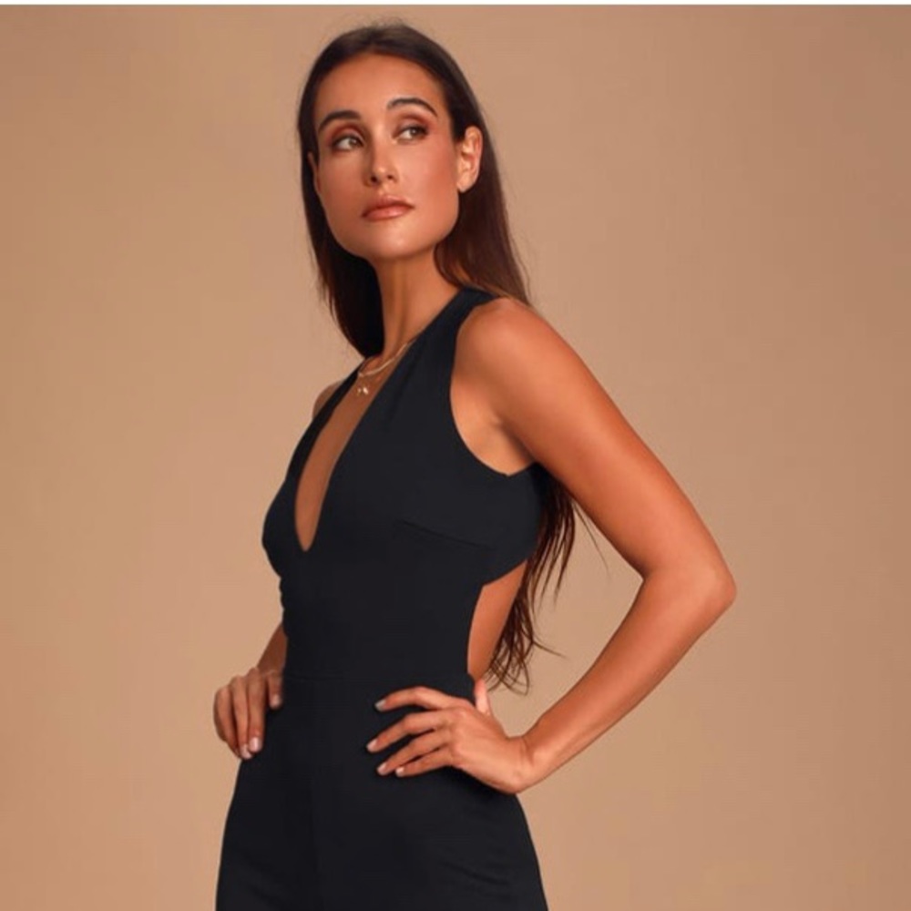 Backless black jumpsuit